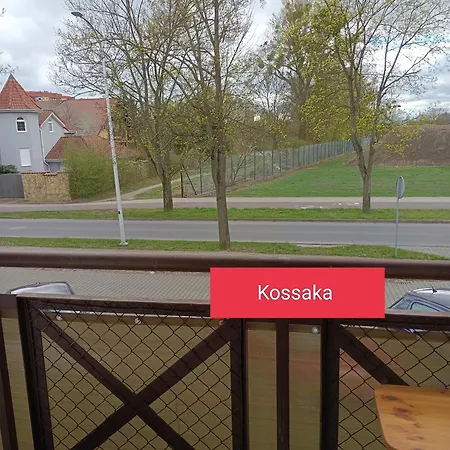 Duza Kawalerka Kossaka 12b -balkon -dla Max 4osob Przy Galeri Kasztanowa Centrum *