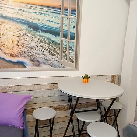 Duza Kawalerka Kossaka 12b -balkon -dla Max 4osob Przy Galeri Kasztanowa Centrum
