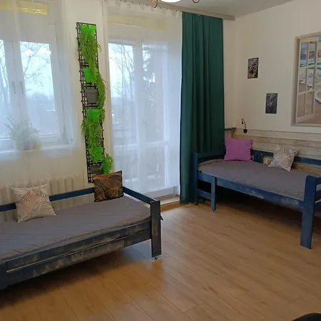 Duza Kawalerka Kossaka 12b -balkon -dla Max 4osob Przy Galeri Kasztanowa Centrum Apartment Pila